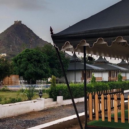 The Glorious Hills Resort Pushkar Extérieur photo